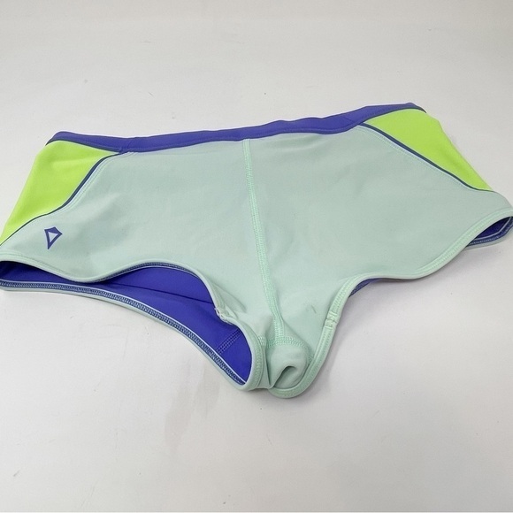 IVIVVA Girl’s Lot of 2 Reversible Swim Bottom and Shorts Multi Black Green Sz 14 - Picture 12 of 15